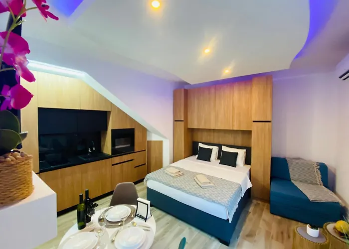 아파트 7a Seven A 크리크베니카